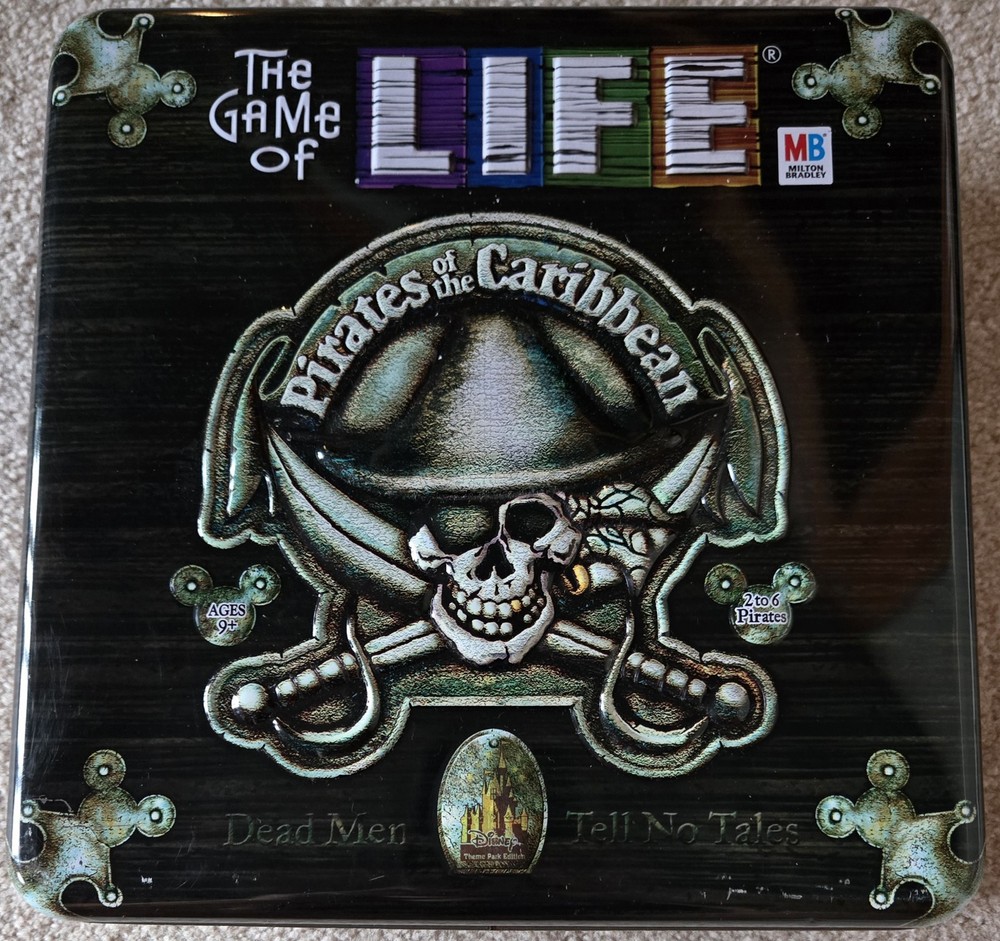 Pirates of the Caribbean The Game of Life Collector’s Edition Tin COMPLETE 2004