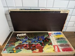 Vintage 1975 1980 Parker Brothers Risk Strategy Board Game, complete w/manual