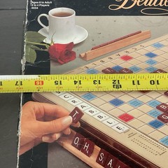 VTG Scrabble Deluxe Edition Rotating Turntable Wood Tiles 1989 MB Incomplete