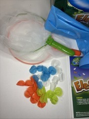 2012 Hasbro Elefun Glow In The Dark Fireflies Butterfly Game Tested 17 Flies