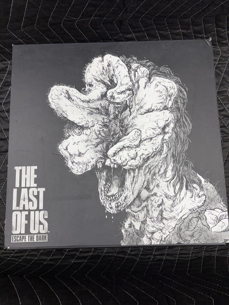The Last of Us: Escape the Dark Collector’s Edition Horror Board Game 1P
