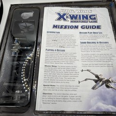 Star Wars X-Wing – 1st Edition 2 player Starter Set – The Force Awakens