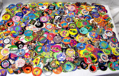 Pogs!!• 100 Pogs & 2 Plastic Slammers!• FREE SHIPPING!• See Pics & Description!•
