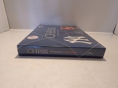 SEALED USAopoly New York Yankees vs New York Mets Chess Rivalry MLB Chess Game