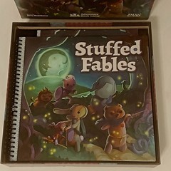 Stuffed Fables Adventure Book Game Complete W/Dice/Figures/4 Sealed Decks Z-Man