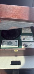 Monopoly Game The Heirloom Edition New But Slight Damaged Box Lid