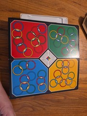 Faces in the Crowd Board Game Piatnik Made in Austria 1987 VTG Complete