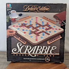 Vintage Scrabble Deluxe Edition 1989 Milton Bradley Rotating Board Complete