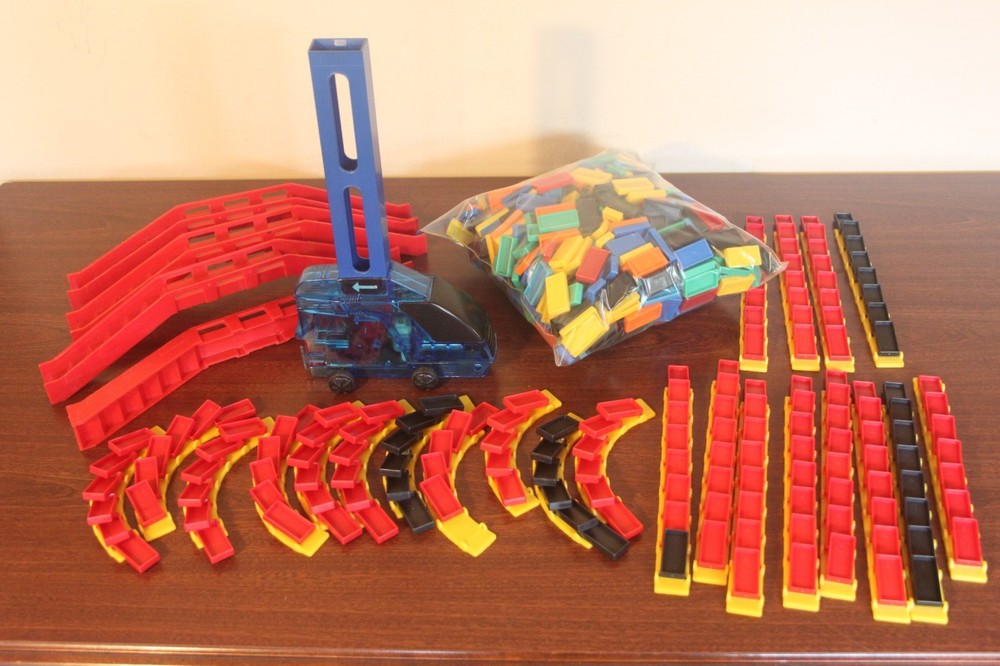 Huge Domino Rally Game Lot Tracking Loose Dominos Bridges Pathfinder Motorized