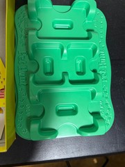 ThinkFun Pet Hunt Lost & Found Card Match Game 2002