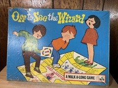 1967 OFF TO SEE THE WIZARD Metro Goldwyn Mayer RARE Children’s WALK ALONG GAME