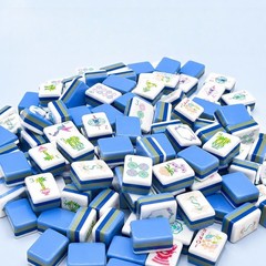 Ultra Portable Mini 160 Blue 4-Layer Acrylic American Mahjong Floral Tiles
