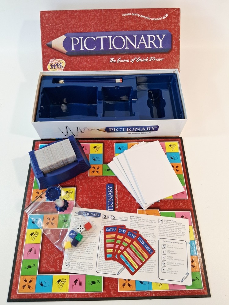 2000 Pictionary Updated Edition Board Game 3 – 16 players Ready to play Complete