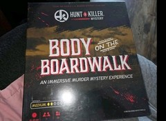 Hunt A Killer Body on the Boardwalk Murder Mystery Strategy Game NEW