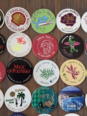 Lot Of 147 Original 90s Pogs All Hawaiian Milk Caps Advertising + W/ Trov Case