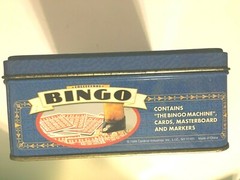 Vantage Bingo machine cards Collectors Edition 1999 game in a Tin CARDINAL box
