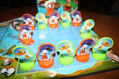 Ducks in a Row – The Quacky Strategy Game – Thinkfun Games 2007