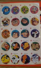 Looney Tunes TAZOS Album-Complete Set (Plus 22 extra included)50/50 WALKERS 1996