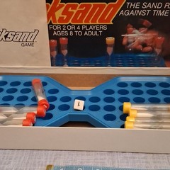 Whitman Quicksand Board Game Race Against Time w/ Sand Timers 2-4 Players 8+