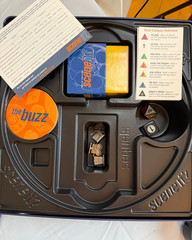 Scene It Movie Edition DVD Game Complete Screenlife 2002 Tin Board Game