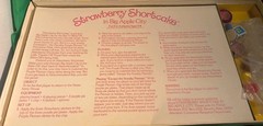 Strawberry Shortcake in Big Apple City Board Game 1981 Vtg. MISSING PAWN, READ