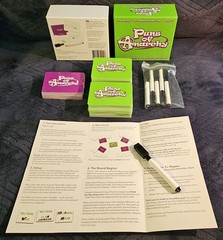 Puns of Anarchy – The Outrageous Pun-Making Game (New/Open)