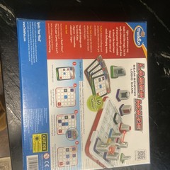 ThinkFun Laser Maze Beam Bending Logic Board Game 60 Challenges (Sealed)