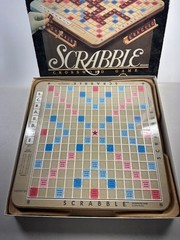 1989 Scrabble Deluxe Edition 100% COMPLETE Rotating Turntable Board Game