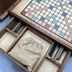 Scrabble Deluxe Edition w/ Rotating Wooden Game Board Turntable Lazy Susan 2012