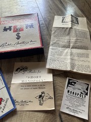monopoly board game the classic edition USA Vintage Classic Parker Brothers