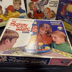 60s Games Lot- Don’t Spill the Beans, Mystery Zodiac, Cold Feet, Snakes Alive