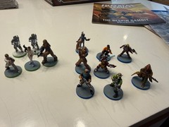 Rare! Star Wars: Imperial Assault core game and expansion bundle with minis