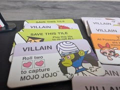 The Powerpuff Girls Saving The World Before Bedtime 2000 MB Vintage Board Game.