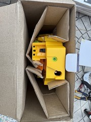 TOMY Don’t Bite the Pavement Skateboarding Electronic Table Game Ages 6+