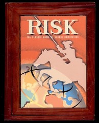 RISK the game of Global DOMINATION – 2005 VINTAGE book Shelf box check scans