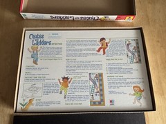 Vintage 1999 Milton Bradley CHUTES and LADDERS Board Game Complete