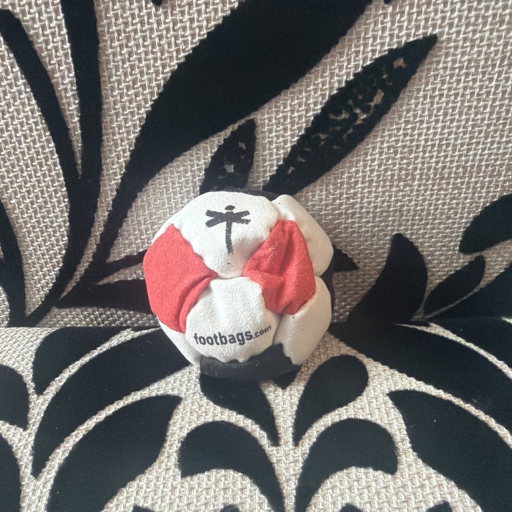 🔥Authentic Dragonfly Footbags NEMESIS 14 Metal Fill White/Red And Black🔥