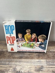 W. H. Schaper Board Game Hop-Pop Box 100% Complete