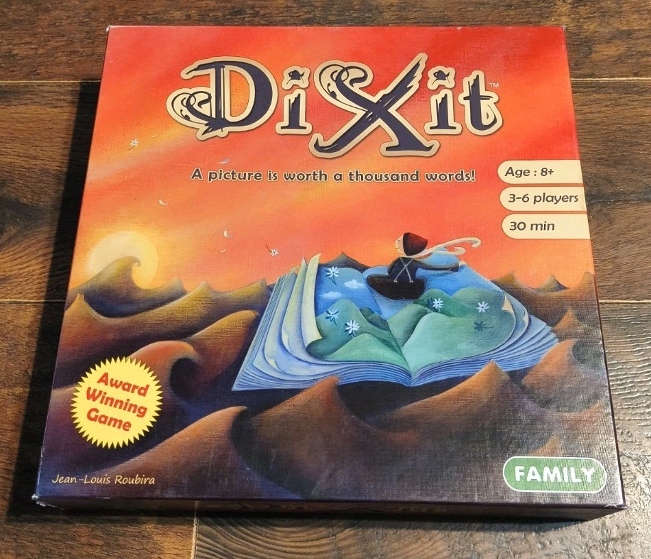 Dixit Family Board Game A Picture is Worth a Thousand Words Libellud NEW SEALED