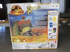 B3 NEW UNO ATTACK JURASSIC WORLD DOMINATION CARD GAME DAMAGED BOX FAMILY NIGHT