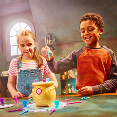 Toys Magic Mixies Potion Game, Place the Magic Ingredients into the Cauldron and