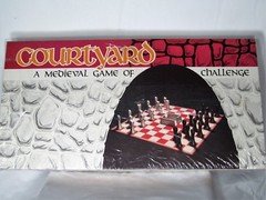 Courtyard A Medieval Game of Challenge Vtg 1985 8 to Adult FunDynamix Corp