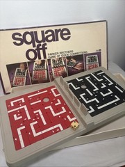 Vintage Parker Brother Square Off Board Game 1972 Complete In Box Excellent Cond