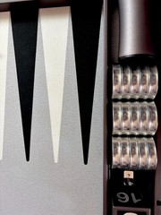 P-40 Backgammon Board Black Case Complete Game Dice Doubling Cube