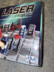 Thinkfun Laser Chess The Beam Directing Strategy Game New Sealed