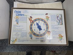 Hasbro 1999 Chutes And Ladders Board Game ( Complete)