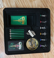 CLUE – 50th Anniversary Edition 1998 Collector Tin Complete – READ