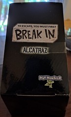 Break In: Alcatraz Game Ages 10+ | 1-6 players