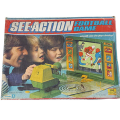 Kenner 1973 Vintage Complete SEE-ACTION Football Game Projector in Original Box