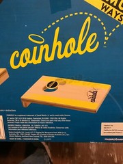 Hasbro Gaming – Coinhole – Coin Bouncing Game FACTORY SEALED
